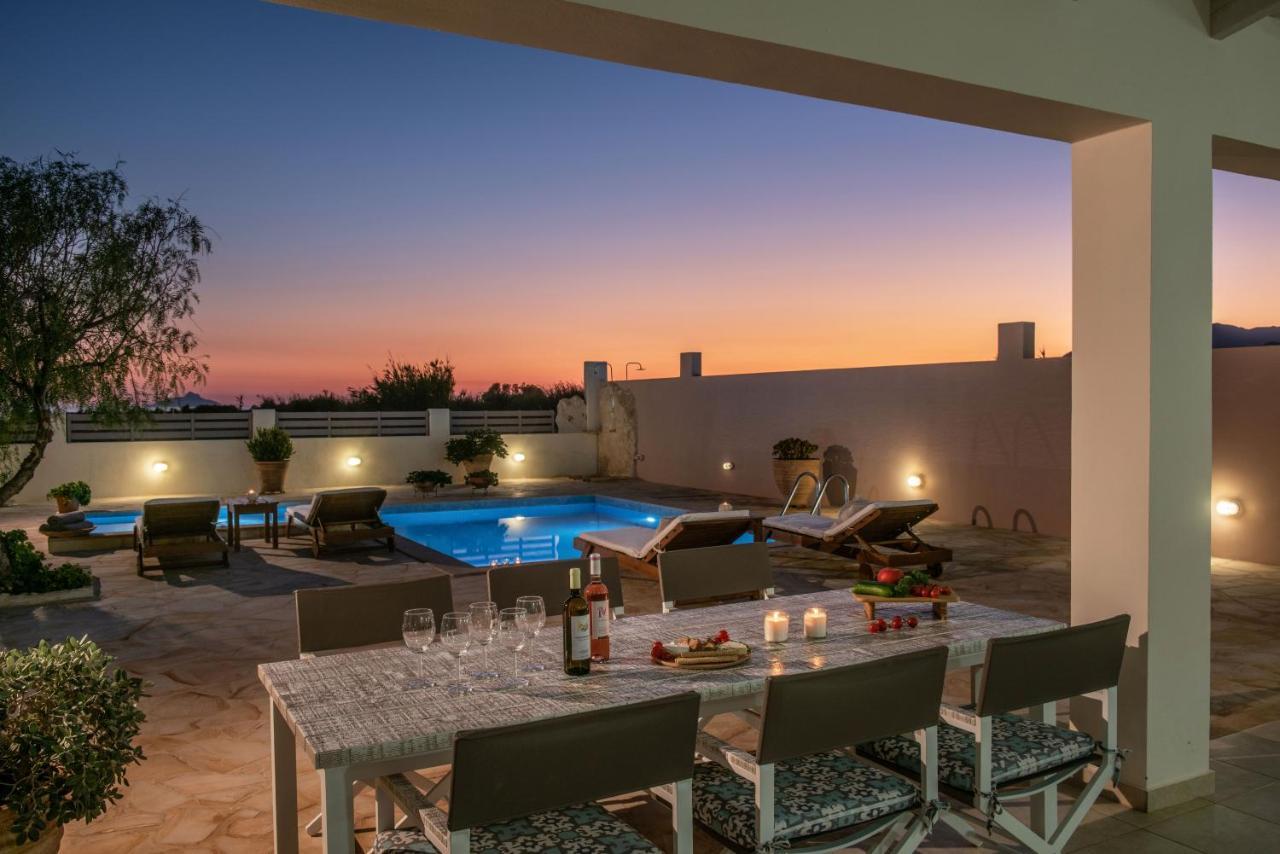 קלמאקי Filothei Beach House With Pool מראה חיצוני תמונה